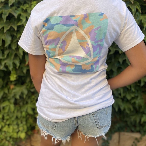 Active Ride Shop T-shirt - Picture 2 of 4